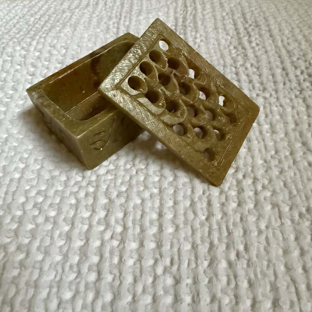 Vintage Hand Carved Soapstone Trinket Box With Pierced Lattice Lid